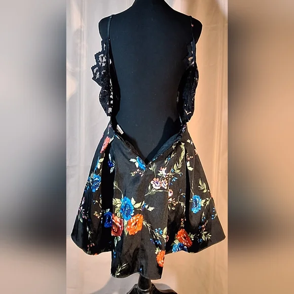 B. SMART Black Dress with Colorful Floral Design - Picture 6 of 8